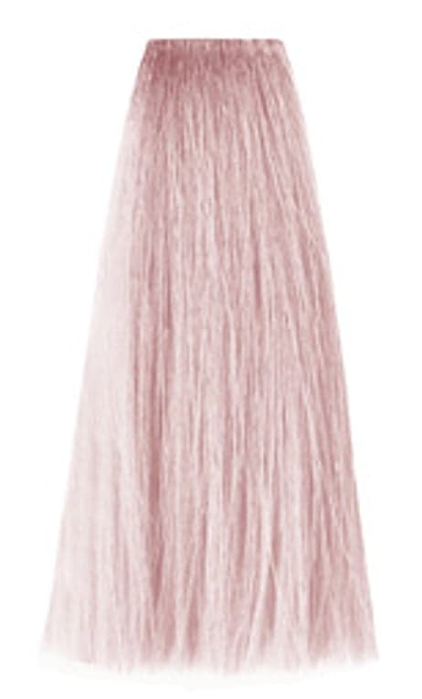 Ypač šviesinanti rožinė blondinė